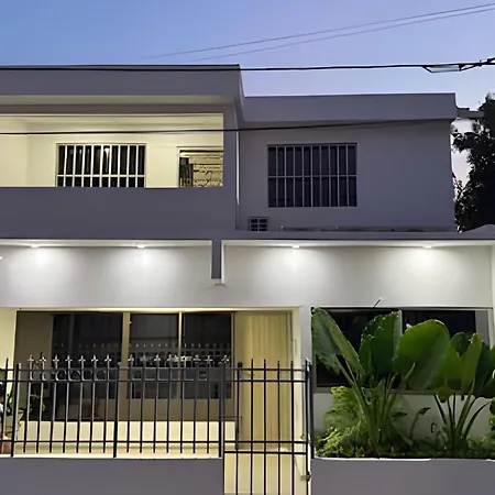 Сasa de vacaciones Luxury House In Manga